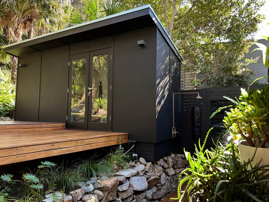 Mackerel Beach Garden Shack Exterior